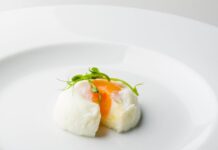 계란과 올리브유, ‘천연 위고비’ 효과 있을까? 포만감 높여 체중 관리에 도움